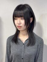 カミケン 黒岩店　kamiken・&nbsp;似合わせミディアムのウルフレイヤーカット【カミケン黒岩店】