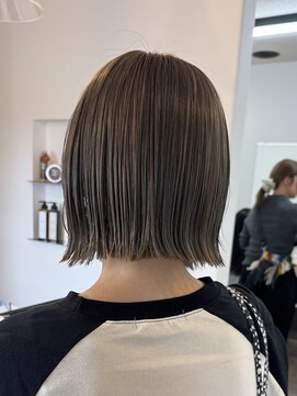 ミルヘアデザイン(mil hair design) ボブ ミルクティーベージュ 艶髪 髪質改善カラー ショート