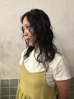 ニーム(nimes)&nbsp;kaon  ロングパーマ　ロングレイヤーパーマ