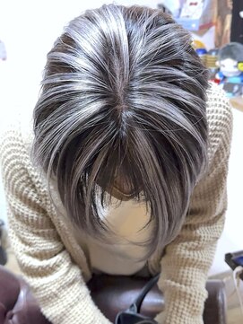 ブレイズヘアー(BLAZEhair) 【白髪と同化】脱白髪染めバレイヤージュ×ブリーチ2回