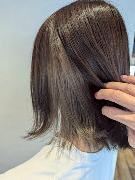 サンカリ SANKARI 船木店 【さりげなく魅せるインナーカラー】