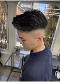 スキンフェードスパイキーショートパーマ短髪刈り上げ