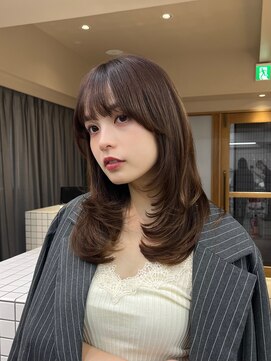 ミディアムレイヤー顔周りレイヤーハッシュカット韓国へア