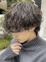 フィフス(fifth)&nbsp;波巻きスパイラルパーマラウンドマッシュウルフカット刈り上げ