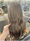 ミルクティベージュ