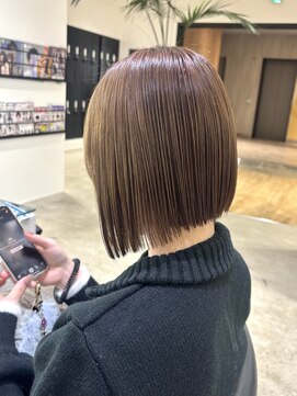 ミンクスプラス 流山おおたかの森(MINX plus) 丸くなりすぎないパッっとボブ