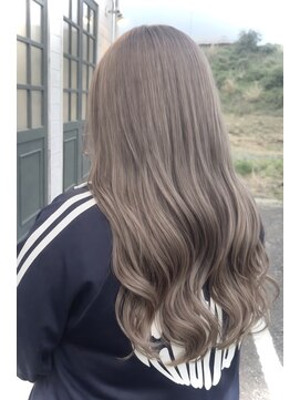 リムアズール 郡山店(Rim Azur) グレージュカラー