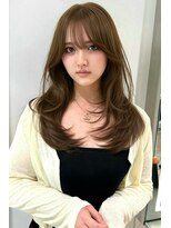 ランズ アネックス 梅田(LANDS ANNEX) ベージュを活かす前髪ありレイヤーカット 【大阪 梅田】