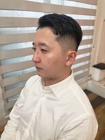 ジェナ(Jena)&nbsp;フェードカット