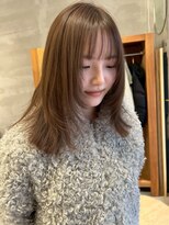 ニディ(Nide)&nbsp;くすみベージュ×ミディアムレイヤー