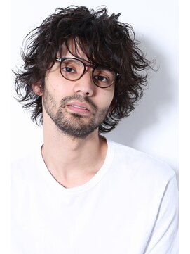 メリケンバーバーショップ コウベ(MERICAN BARBERSHOP KOBE) ビジカジワイルドツーブロックにイメチェン1