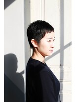 ホワイトルーム(White Room) 黒髪ベリーショート