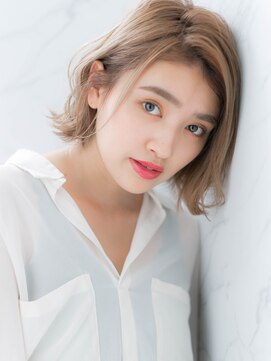 ローレン(LOREN) ＊LOREN＊ハイトーンホワイトカラー抜け感無造作カールボブディ