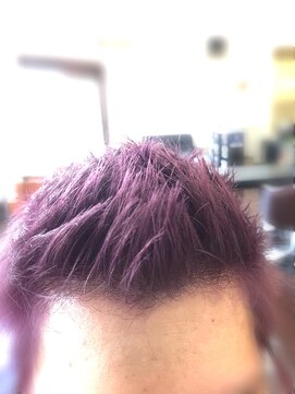 アカリ(akari) ジョジョ的ピンク！？