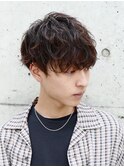 フェザーマッシュ くせ毛風パーマ ツーブロック 束感ヘア