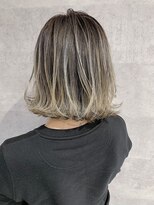 リベルテ 池袋(liberte)&nbsp;ベージュ×バレイヤージュ