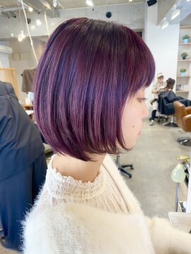 モモ(MOMO) カシスベリーピンク