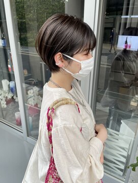 サク(Sac.) 絶壁解消☆可愛いショートボブ×柔らかベージュ　Sac.栃木優佑