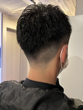 ディフィーノ 赤坂(DIFINO) 骨格矯正メンズスタイル!