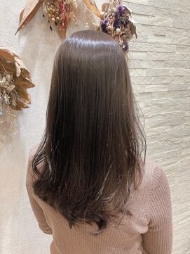 オラ ボーテ(Aura Beaute) 自然な仕上り　縮毛矯正　ストレートスタイル