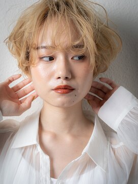 カバーヘア イヴ 戸頭店(COVER HAIR EVE) 外国人風ハイトーンカラーマッシュルームヘアw戸頭10代20代30代