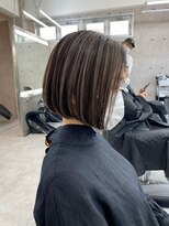 イキ 表参道(iki omotesando)&nbsp;モード/無造作ウェーブ/大人ガーリー[表参道駅]