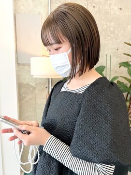 ノエ(noe) ボブ×オリーブベージュ