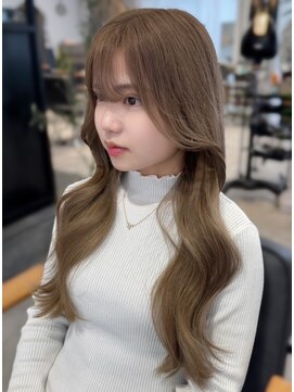 リアンバイアリュール(Lian by Allure) ミルクティーカラーレイヤーカット韓国巻き