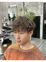 コワファースト長崎シャンプーボーイ 2nd(COIFF1RST 長崎 SHAMPOO BOY)&nbsp;刈り上げマッシュメンズカット波巻きパーマメンズパーマ