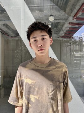 ヒュージ 表参道(huge) 刈り上げないスパイキーショートヘア/ニュアンスパーマ/眉毛