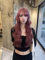 ジェム リット(GEM lit) こっくり濃いめのピンクで、大人かわいい雰囲気に♪