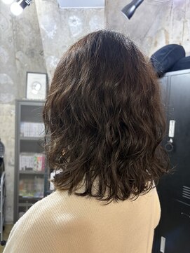 ミディアム×パーマ