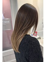 ブティック 茨木店(boutique) 卒業後の垢抜けに◎ ナチュラルバレイヤージュ×艶ストレート