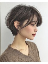「CICATAのカットのこだわり」頭の形と顔型。1人1人ちがうからこそ、しっかり【骨格診断】をします。