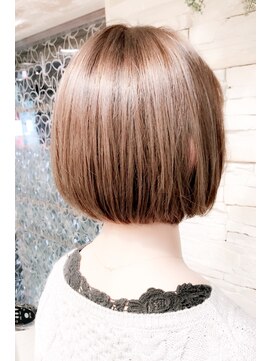 ミッシェル アフロート(michelle afloat) 流行のアゴラインボブ☆