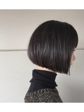 ラッソヘアー(Lasso hair) フラットボブ