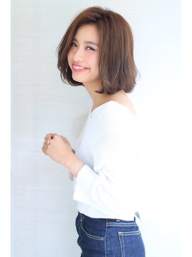 オーロ 宝塚店(ORO) ローライトアッシュブラウン大人かわいいスリークボブ大人ボブ