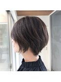 ばっさり小顔ショート