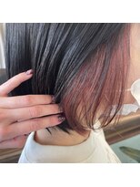 ヘアーリゾート ラウレア(Hair Resort LAULEA) ほんのりピンクのイヤリングカラー