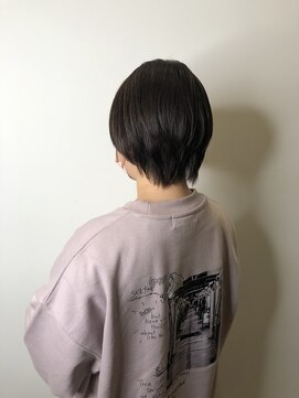 ゼンドットカラスマ(Zen.karasuma) 大人ショートボブ