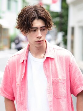 アカ(ACA) ツイストスパイラルパーマメンズカットメンズショート札幌大通