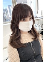 ピュクシス(pyxis) セミロングレイヤースタイル