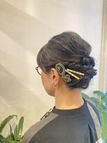 ソラ タニマチ(sora tanimachi) ツイスト編み まとめ髪