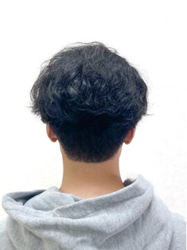 黄ぐまくん美容室 メンズ　ショート