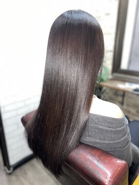 アトリエナガノ(atelier nagano) ニュアンスカラー/センターパート/ツヤ髪スタイル/ブルージュ