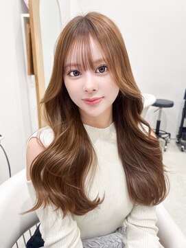 ノエシキカ(noe sikika) くびれヘア/フェミニンロング/韓国/レイヤーカット/透明感カラー