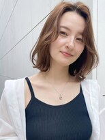 トルネード(TORNADO)&nbsp;Airy Layered Medium bob hair cut & hair color A0630