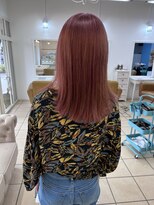 シャルティア 岩国(SHALLTIA)&nbsp;ハイトーン/チェリーピンク/透明感/ストレート/切りっぱなし