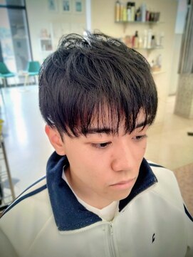 クイーンズゲート 昭和パレス店 ツーブロックマッシュ