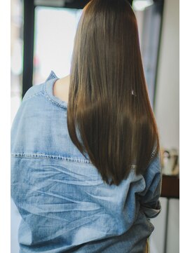 グレージュ　髪質改善／白髪改善／白髪ぼかし／脱白髪染め